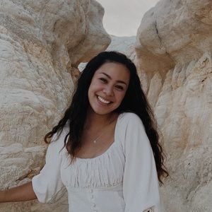 Meet your Posher, Nickie